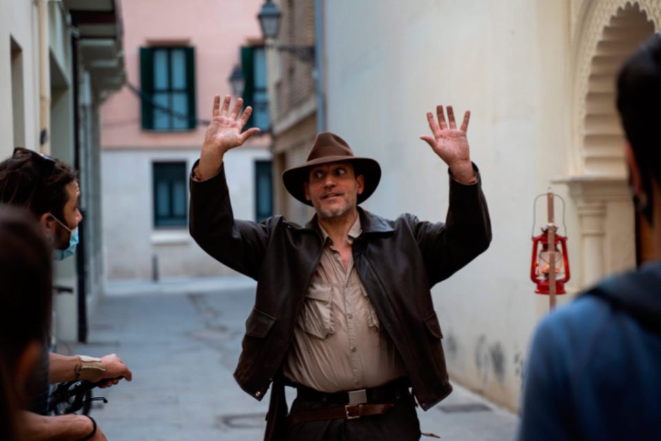 Valencia: Indiana Jones and the Holy Grail Walking Tour - Experience Highlights