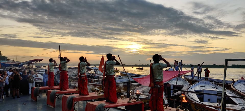 Varanasi: 2-Day Private Guided Tour With Boat Ride - Day 1 Experiences