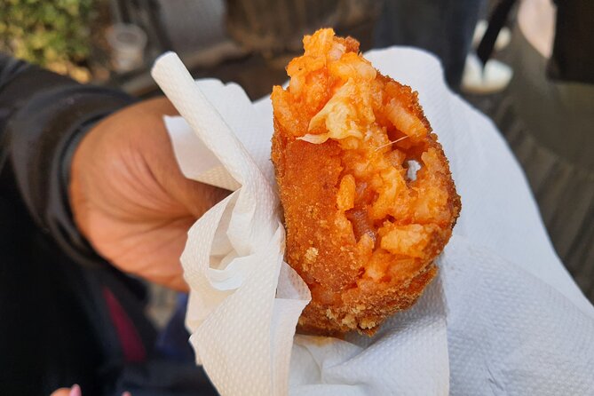 Vatican and Trionfale Market Tour With Wine and Food Tasting - Mercato Trionfale