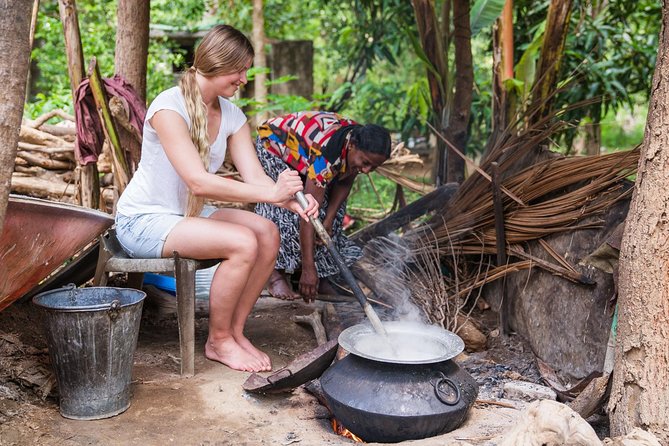 Village Expedition in Yala by Tuk-Tuk From Hambantota Harbor - Meeting and Pickup Details