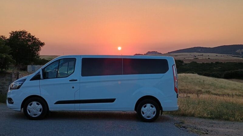 Volos: Private Transfer From/To Thessaloniki SKG - Vehicle and Amenities