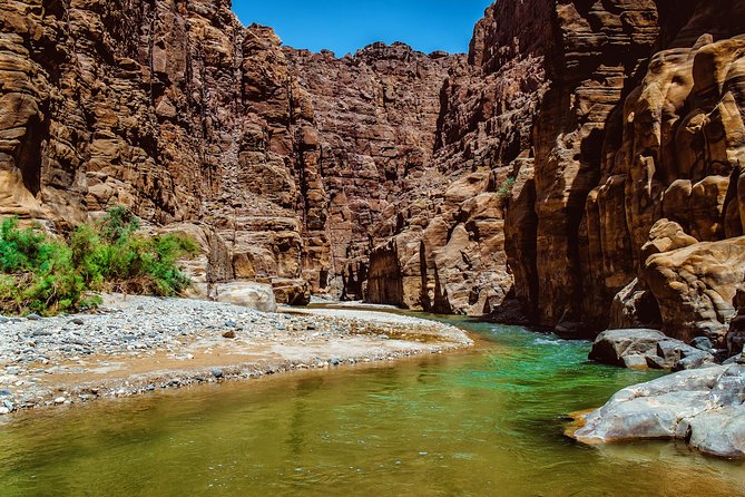 Wadi Mujib Siq Trail With Amman Panoramic&Optional Dead Sea Visit - Hiking Experience Highlights