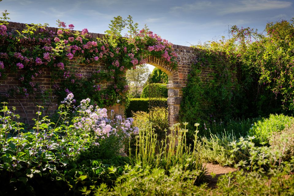 Wakehurst: Botanical Garden Entry Ticket - Garden Highlights and Attractions