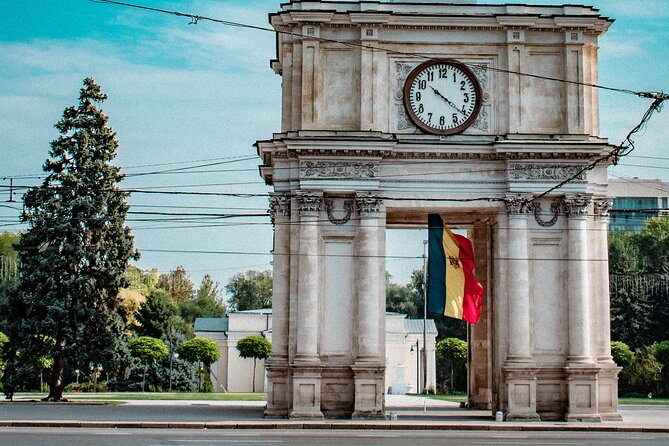 Walking Tour of Chisinau Review: Insights and Feedback - Meeting and Pickup Details
