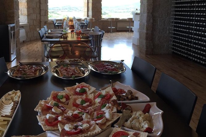 Wine & Food Tour in Tuk Tuk - Transportation and Itinerary