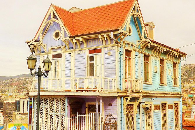 Winery & Valparaiso Private Tour - Day Trip From Santiago - Exploring Viña Del Mar