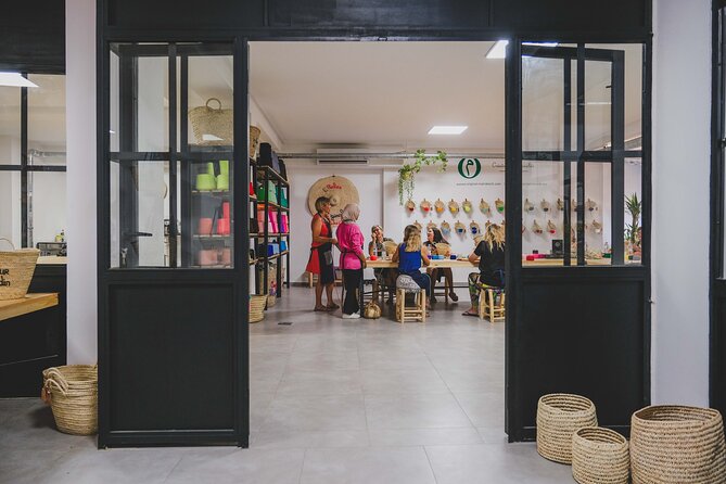 Workshop - Personalization and Embroidery Techniques on Basket - Location and Venue