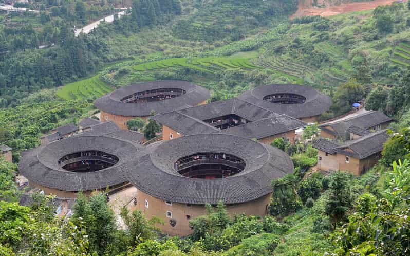 Xiamen: Tianluokeng Tulou Private Day Tour With Lunch - Itinerary Highlights