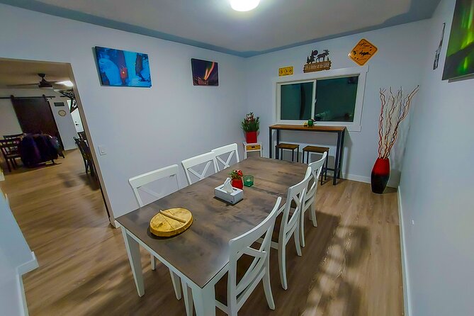 Yellowknife 2 Nights Aurora Hunting and Viewing in Lakeview Cabin - Pickup Details
