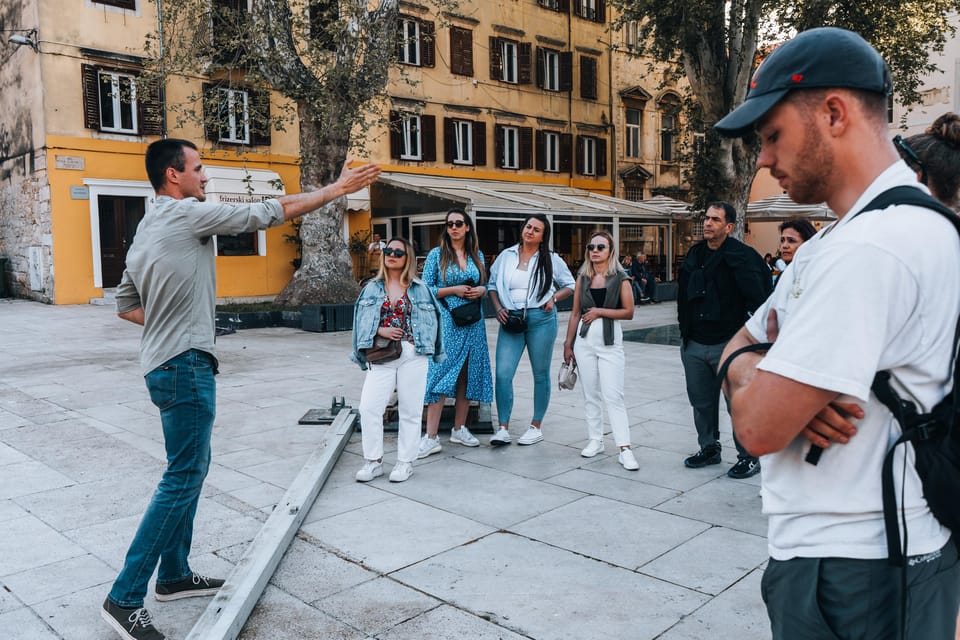 Zadar: Old Town Walking Tour - Highlights and Experience