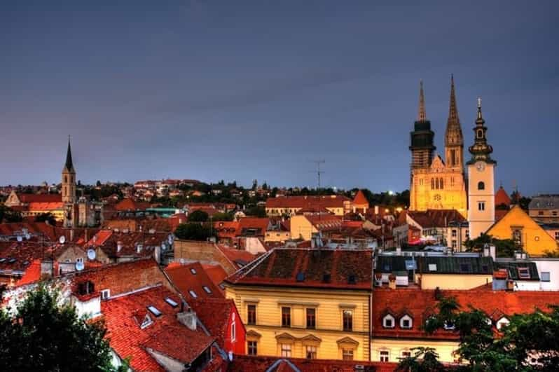 Zagreb : Must-See Attractions Walking Tour With A Guide - Itinerary and Highlights