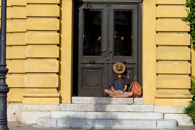 Zagrebists Picturesque Photo Tour - Navigating the City Center