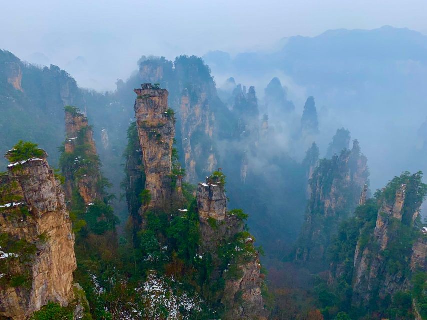 Zhangjiajie National Forest Park: Private Tour and Transport - Itinerary Highlights