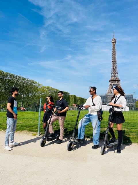 2H VIP Paris Private E-scooter Tour - Key Points