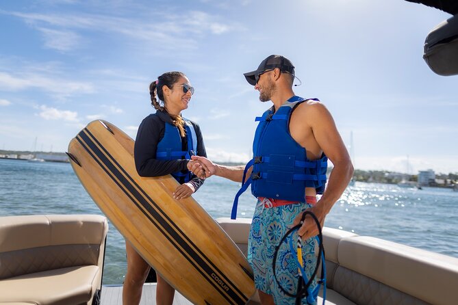 1 Hour of Wakeboarding on the Beaches of San Andrés - Meeting Point and Boarding