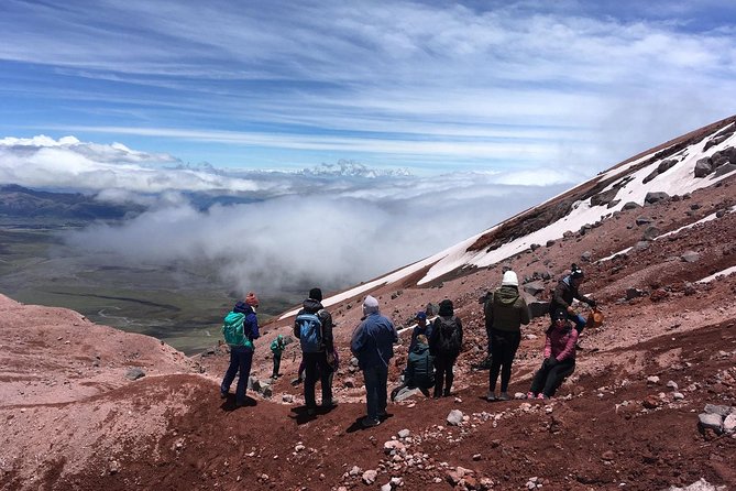 2-Day Cotopaxi National Park and Quilotoa Lagoon: Biking and Hiking - Itinerary: Day 2 - Quilotoa Lagoon