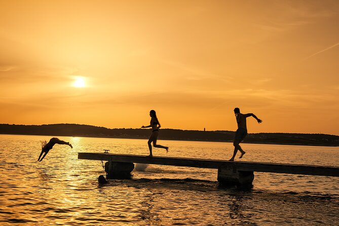 2-Hour Guided Transparent Kayak Sunset Tour From Premantura - Reviews and Ratings