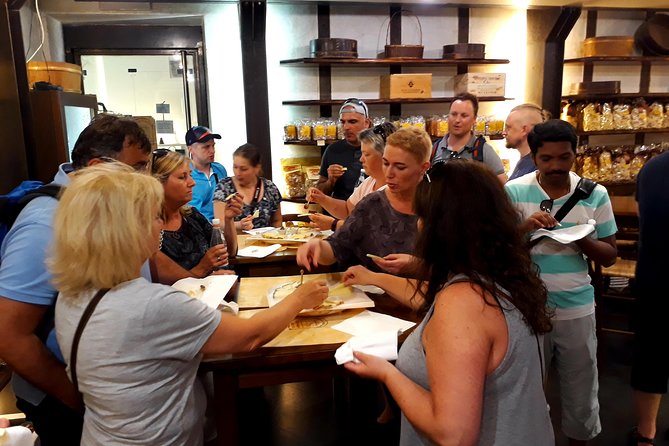 2Italy Lucca Food Tour - Meeting Information