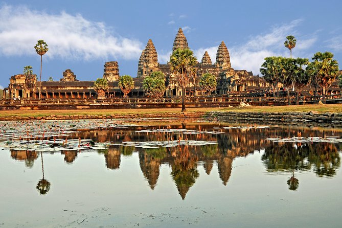 3-Day Angkor, Lake-side Village & Roluos Temples Tour - Day 3 Activities