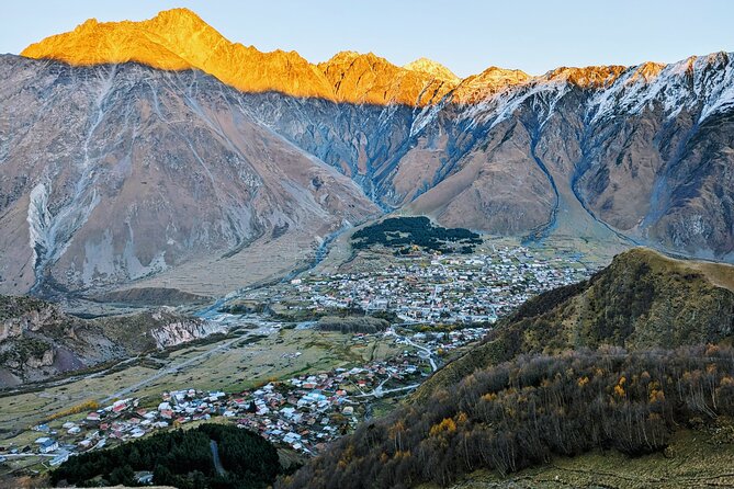 3-Day Hiking Group Tour in Kazbegi - Accommodation and Transportation Arrangements
