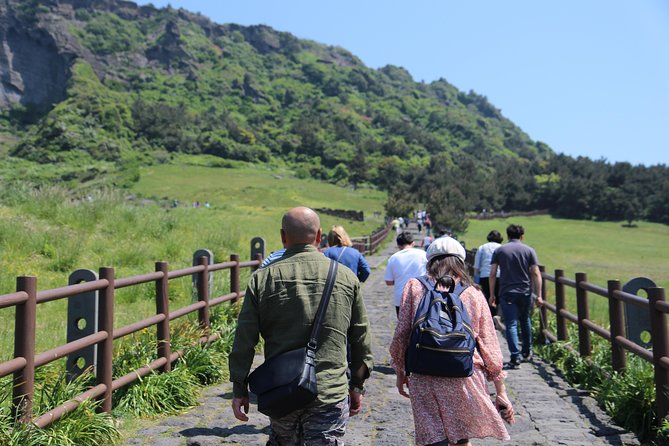 3-Day Private Tour of Jeju Island Including Nanta Show - Day 2: South Area Highlights