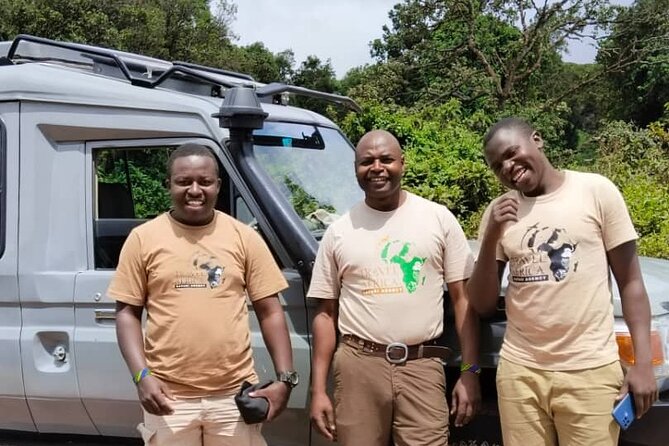 3 Days Small Group Safari to Serengeti NP and Ngorongoro Crater Tour in Tanzania - Day 2 Itinerary Highlights