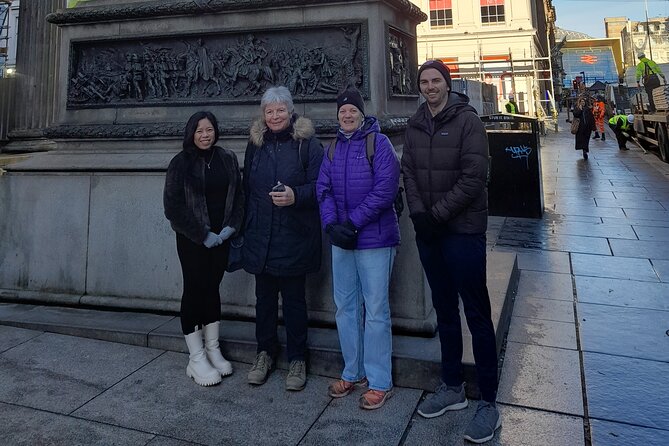3 Hour Private City Highlights Glasgow Walking Tour - Meeting and Pickup