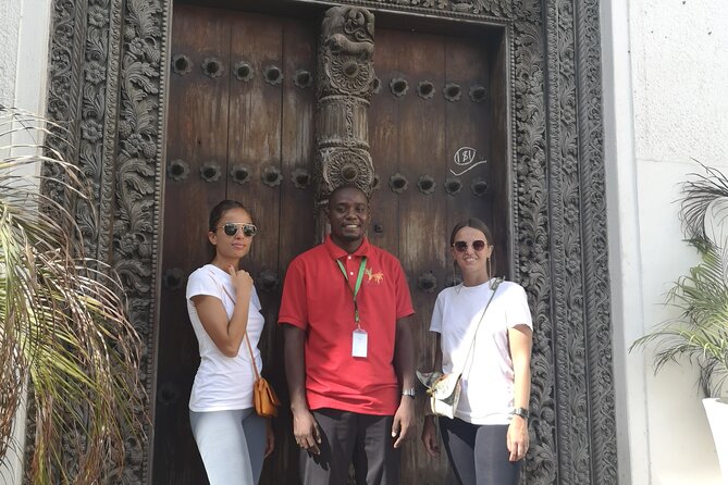 3-Hour Private Stone Town Walking Tour - Exceptional Guide Qualifications
