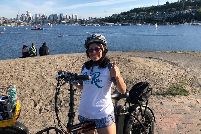 3 Hours Electric Bike Tour of Seattles Waterways, Nature and Neighborhoods - Biking and Equipment