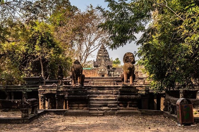 4-Day Tour(The Amazing Face, Jungle of Temple & Holy Clay) - Cultural Significance