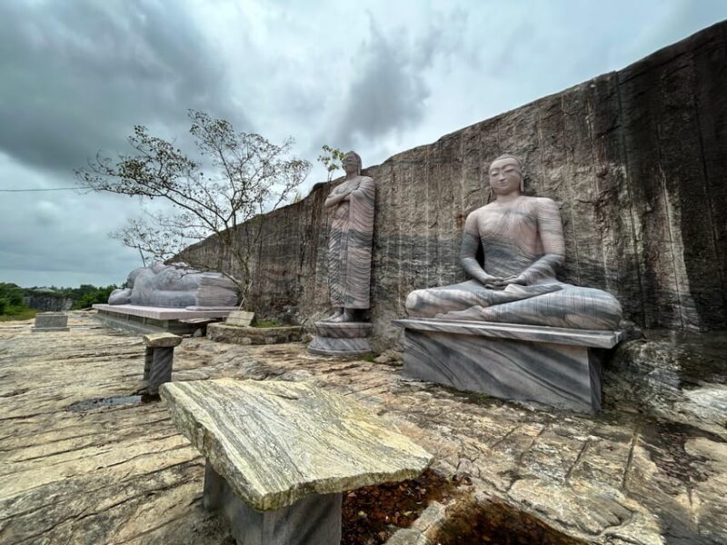 4 Days Tour Sri Lanka - Day 1: Sigiriya Fortress
