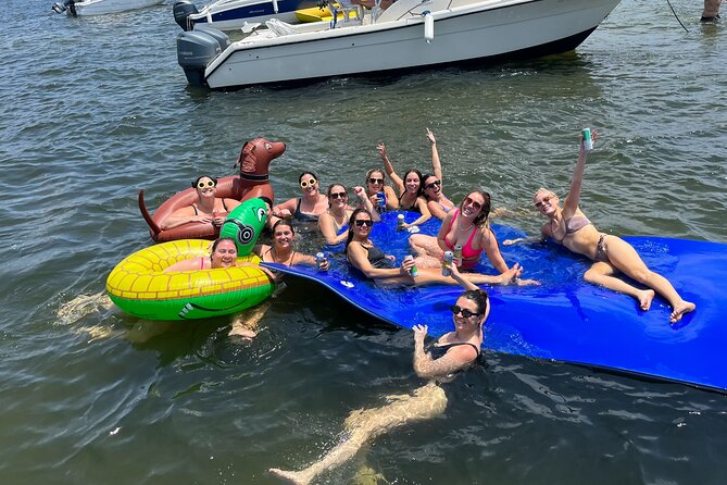 4 Hours Private Sandbar Pontoon Party - Amenities and Inclusions Overview