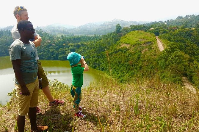 6 Day Gorilla Tracking and Wildlife Safari - Accommodation and Dining Highlights