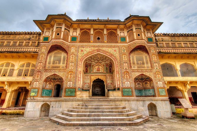 6 Days Golden Triangle Tour With Udaipur : Delhi, Agra and Jaipur - Traveler Reviews