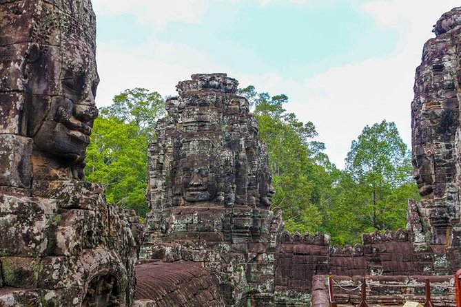 A Full-Day Tour Angkor Wat - Small Group - Key Attractions