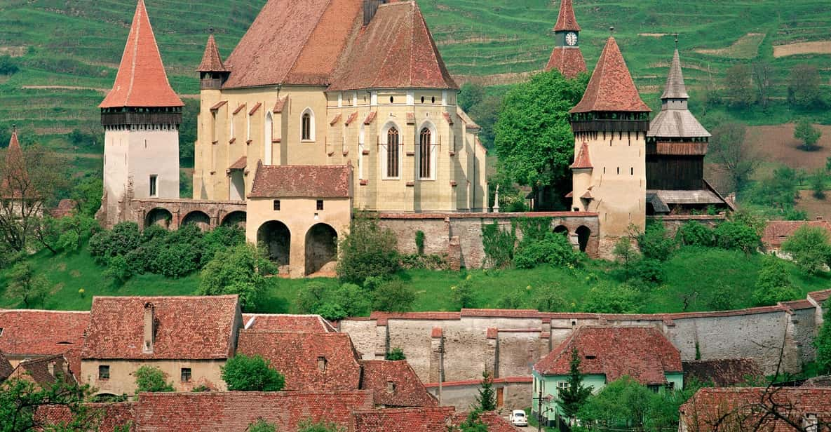 A Journey Through the Middle Ages Plus a Traditional Meal. - Historical Sites Explored