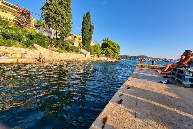 Adrenaline Adventure on Speedboat With 3 Stops and Snorkeling - Pjescana Uvala Stop