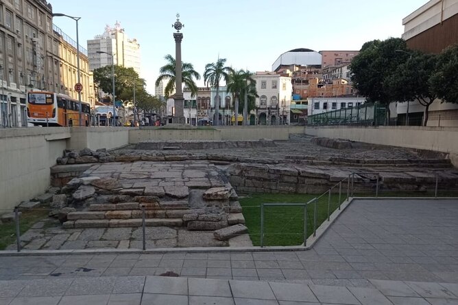 African Heritage and Docks Walking Tour - Tour Highlights