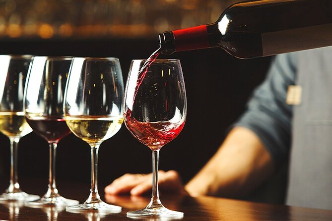 Albufeira Food Tour: Wine and Traditional Tapas Experience - Pickup and Meeting Points