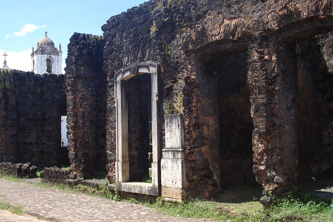 Alcântara City Tour - Historic Cobblestone Streets