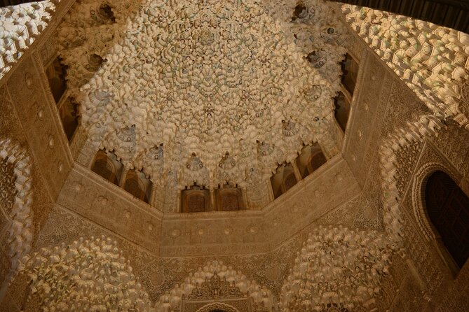 Alhambra Night Visit (8 People) - Cancellation Policy