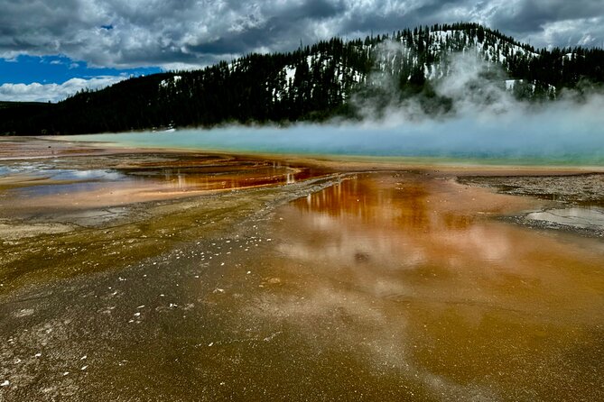 All-Inclusive GLASS TOP/CONVERTIBLE Yellowstone PU@Fishing Bridge - Booking and Cancellation Policy