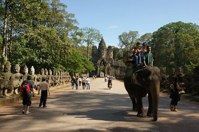 Angkor Wat Sunrise With Bayon & Ta Phrom - Discovering Ta Prohm