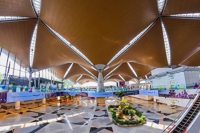 Arrival Transfer : Kuala Lumpur Airport - Waiting Time and Last-Minute Bookings
