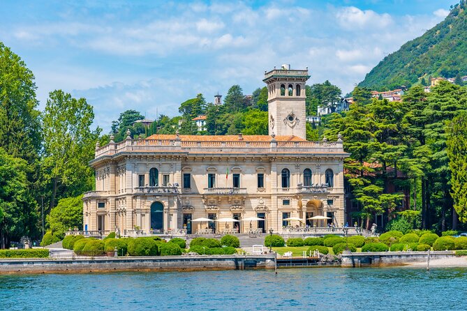 As: Guided City Walking Tour With Cruise Ticket - Meeting and End Points
