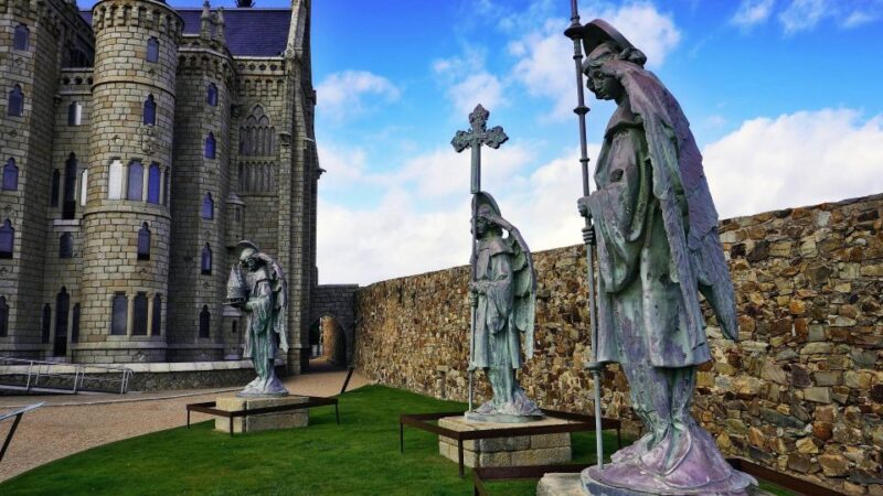 Astorga Episcopal Palace Ticket & In-App Audio Tour (ENG) - Palace Description