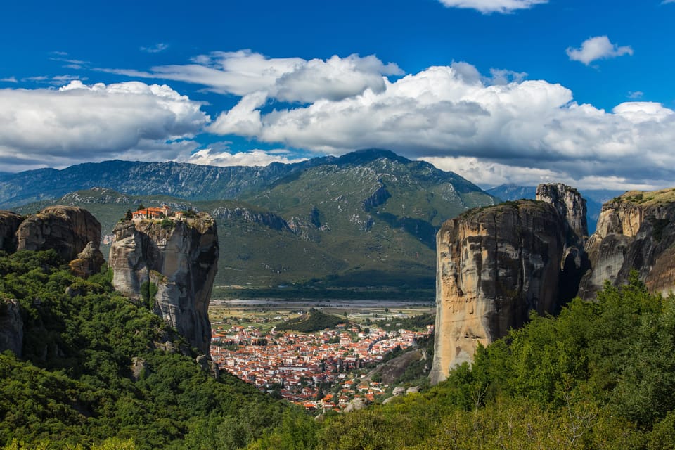 Athens: Kalabaka Bus Transfer for Meteora Self-Guided Visit - Transportation Details