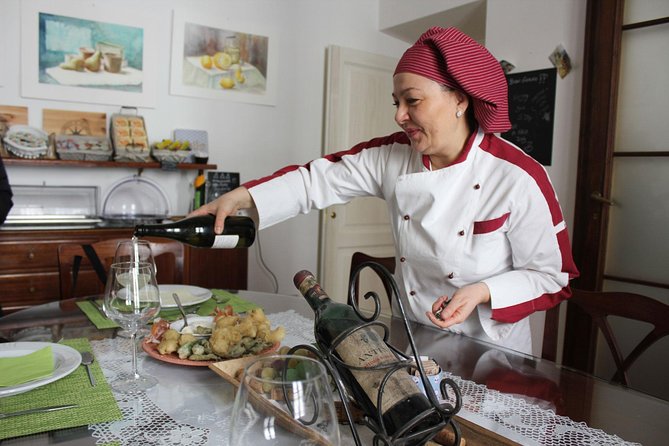 Authentic Tuscan Pasta Class in Florence With Local Chef Cinzia - Pasta and Sauces Creation