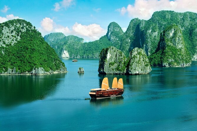 Beauty of Vietnam and Cambodia Holidays and Package in 15 Days Water Way - Included Amenities