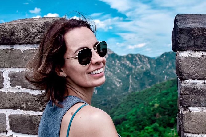 Beijing Great Wall Slow-Paced Private Guided Tour - Tour Inclusions and Features